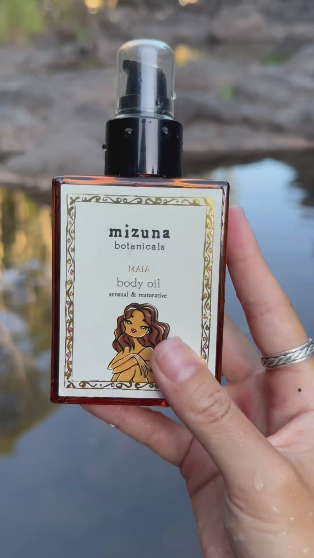 MAIA body oil